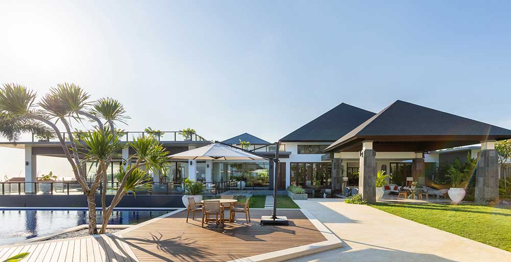Tirtha Bayu Villa I - Villa exterior