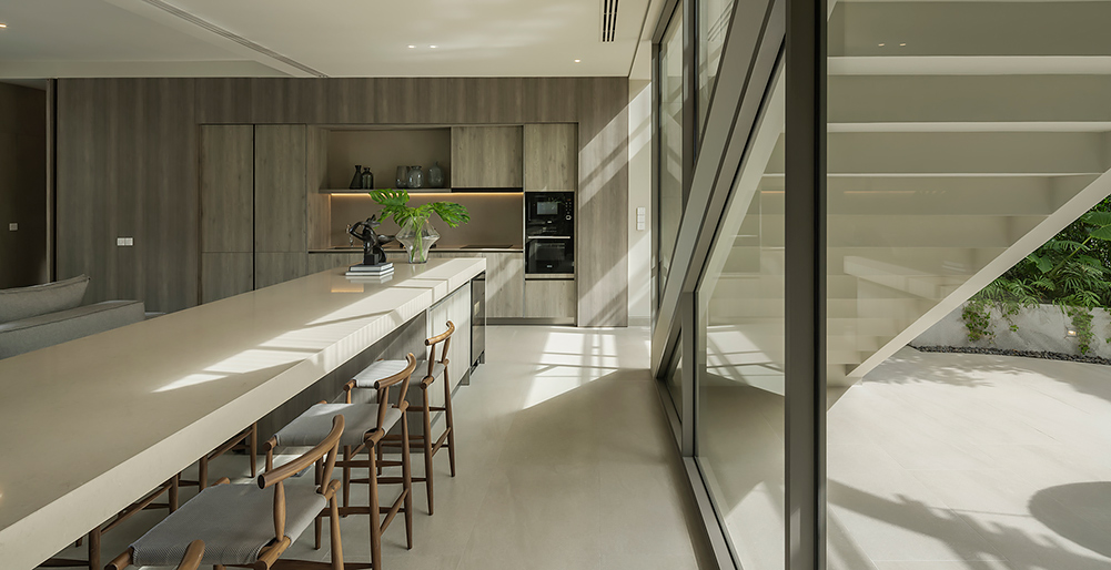 Veyla - Sea Villa - Infused with natural lighting