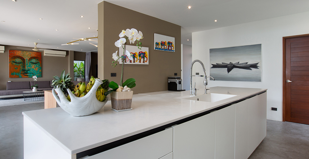 Villa Thansamaay - Well appointed kitchen