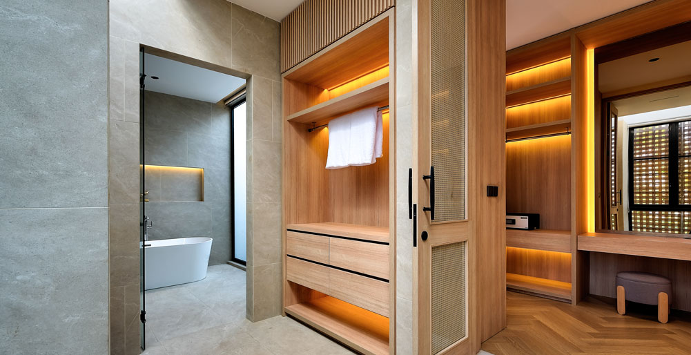 Villa Brandon - Luxurious master bedroom ensuite bathroom