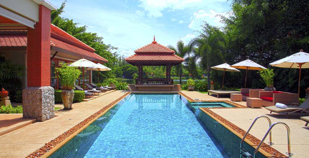 Laguna Waters - Pool